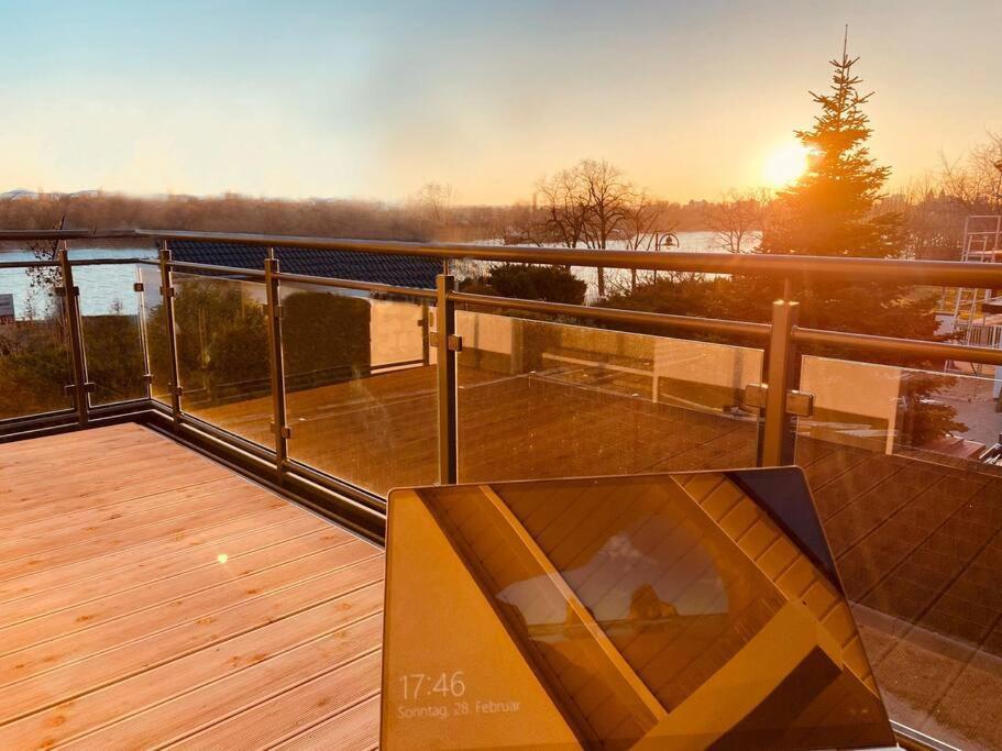 Villa Dreamy Vibes Mit Privatem Pool & Rheinblick Niederkassel Eksteriør bilde